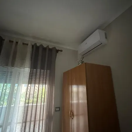 Vila Arbeni *